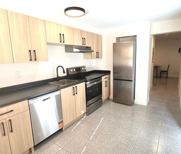 For Lease - 3717 Lakeshore Boulevard Unit# 4, Toronto, Ontario - Photo 6