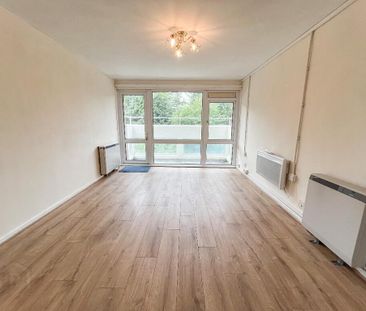 5c Ferndale House, Dunmurry, Belfast, BT17 9DB - Photo 3