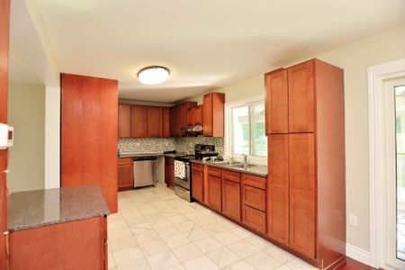 For Lease - 15790 Mississauga Road, Caledon, Ontario - Photo 4