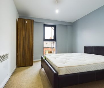 2 bedroom apartment to rent - Photo 6