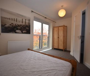 4 bedroom townhouse to rent - Photo 6