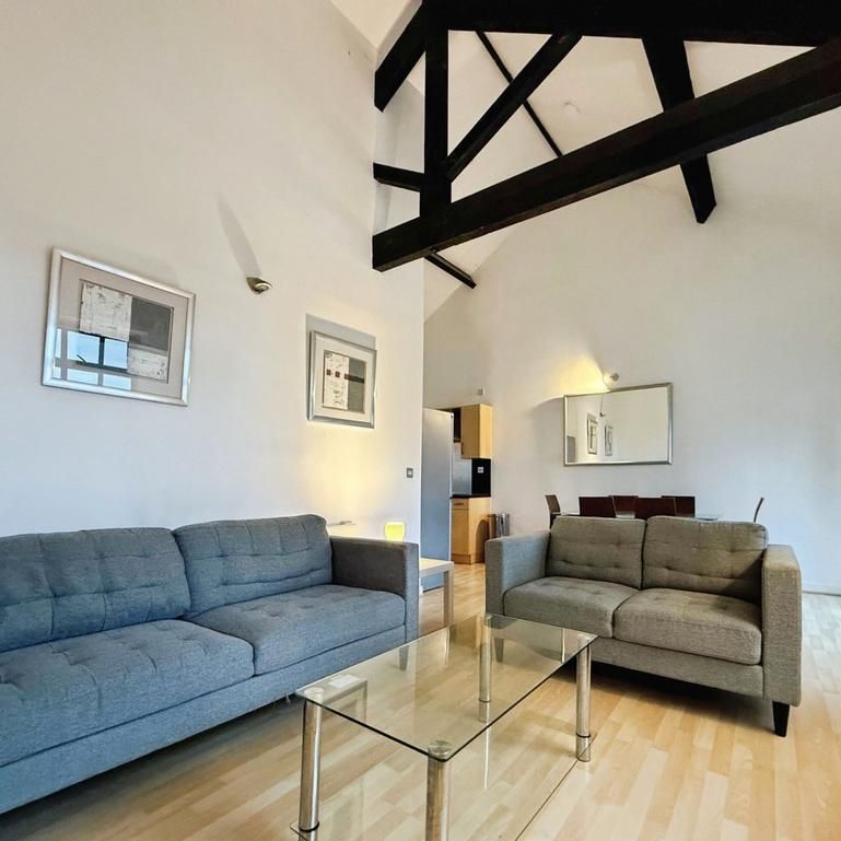 2 bedroom flat to rent - Photo 1