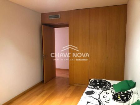 3 bedroom luxury Flat for rent in Lisbon - Photo 4