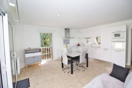 Appartement 2 pièces - - Photo 2