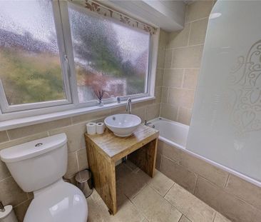3 bedroom terraced house to rent - Photo 4