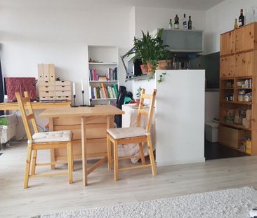 Zwischenmiete Köln : helle möblierte 1-Zimmer-Wohnung - Photo 1