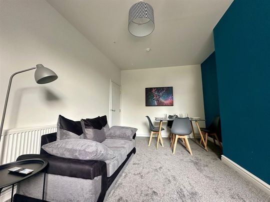 1 bed house share to rent in Derby Street, Colne, BB8 - Photo 1