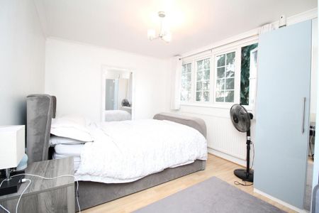 4 bedroom detached house to rent - Photo 5