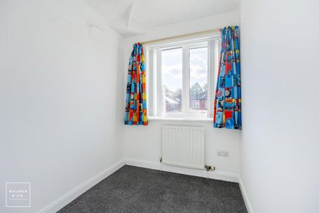 Lynwood Grove, Atherton, M46 - Photo 3