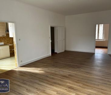 Location Appartement 4 pièces 99m² CLERMONT L HERAULT 34800 - Photo 2