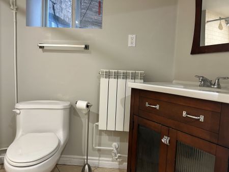 For Lease - 1154 Dovercourt Road Unit# Lower, Toronto, Ontario - Photo 3