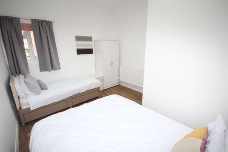 Harlesden Road, London, NW10 - Photo 5