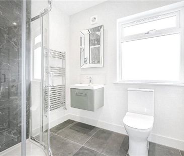 1 bedroom in a house share to rent - Photo 6