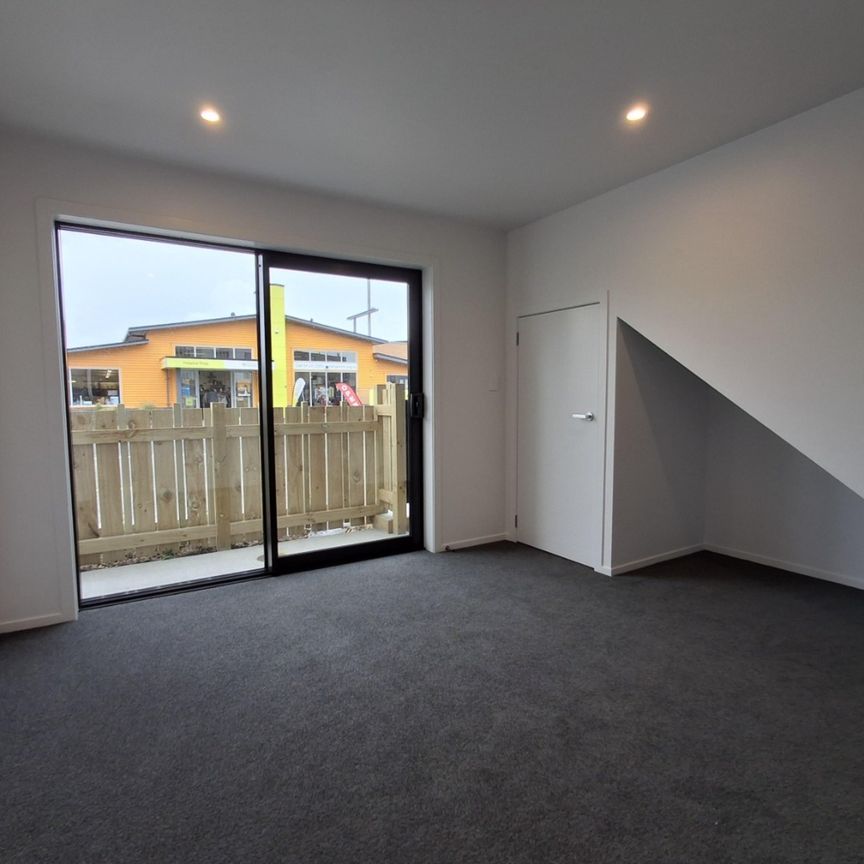 Paraparaumu Studio - Photo 1