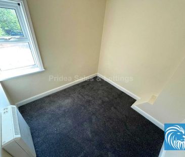 2 bedroom semi-detached house to rent - Photo 4