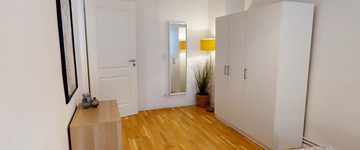 Apartment in Moabit, Berlin - Photo 1