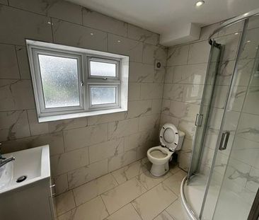 5 bedroom house to rent - Photo 1