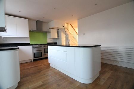 Petts Hill, Northolt - Photo 4