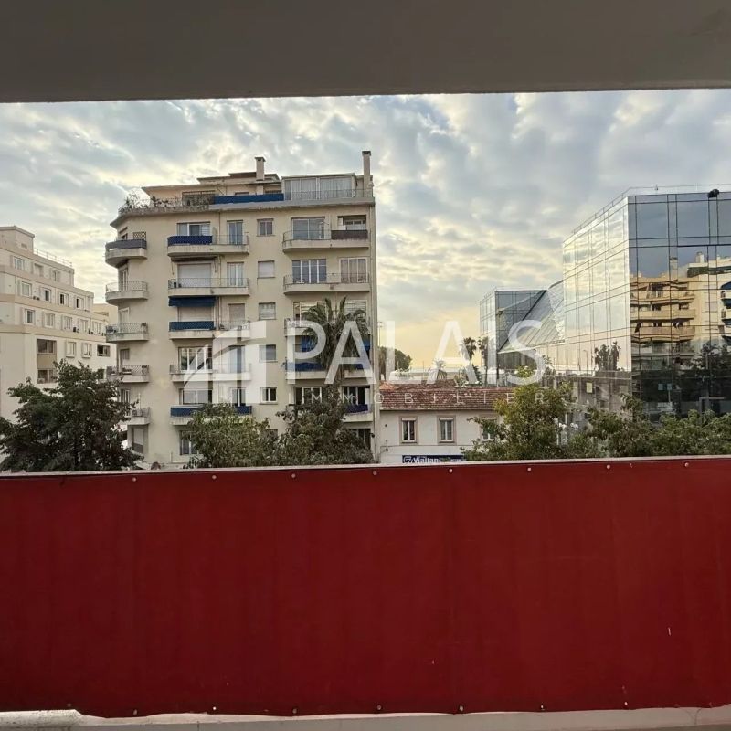 4P vide FERBER- CASSIN - Photo 1