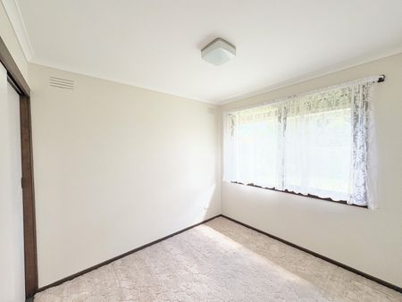 Comfortable Family Home in Quiet Location - Photo 4