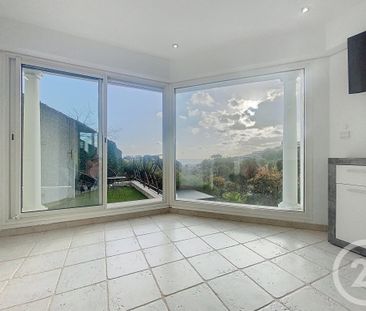 Location Maison 6 pièces 200m² ST LAURENT DU VAR 06700 - Photo 1