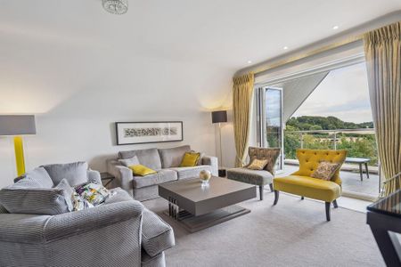 2 bedroom apartment to rent - Photo 2