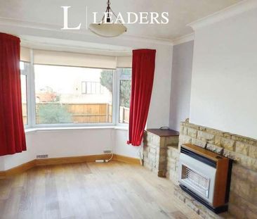 Hannam Boulevard, Spalding, PE11 - Photo 1