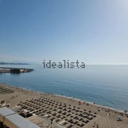 Alquiler de ático en Paseo Marítimo Rey de España - Photo 1