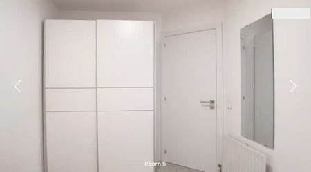 Calle Matilde Hernández, Madrid, Community of Madrid 28019 - Photo 2