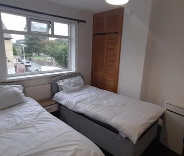 2 bedroom terraced house to rent - Photo 5