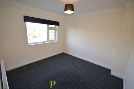 Thomas Landsdail Street, Cheylesmore, Coventry, CV3 5FT - Photo 5