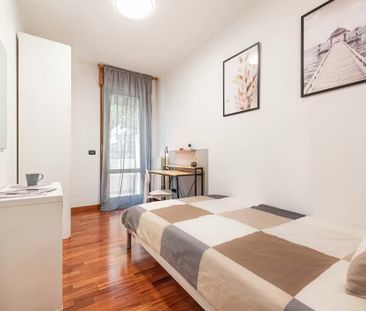 Via Valsanzibio, Padova, Veneto 35143 - Photo 2