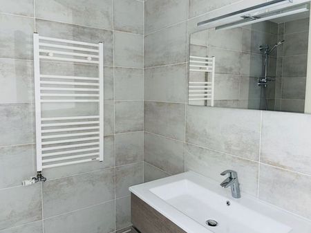 Type 2 plein sud au calme - Photo 3