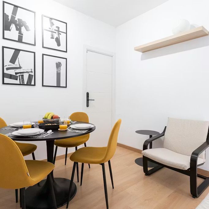 Carrer de Sepúlveda, Barcelona, Catalonia 08015 - Photo 1