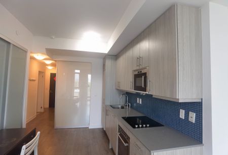 For Lease - 297 College Street Unit# 822, Toronto, Ontario - Photo 3