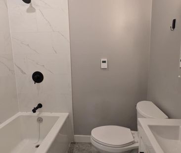 For Lease - 145 Burris Street Unit# MAIN, Hamilton, Ontario - Photo 5