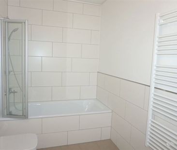 Attraktive 2-Zimmer-Wohnung mit Einbauküche, Balkon und traumhafter... - Photo 5