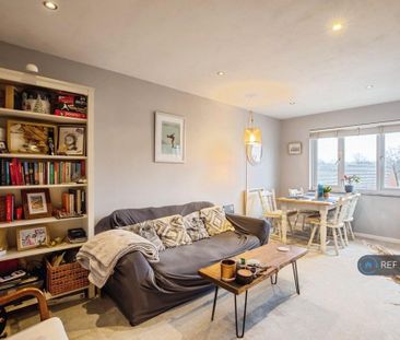 2 bedroom flat to rent - Photo 6