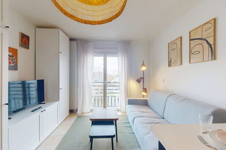 Location studio meublé et rénové - 21,60 m² - Vitry-sur-Seine - Photo 2