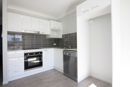 High on Style, Low on Maintenance – Easy Peninsula Living - Photo 3