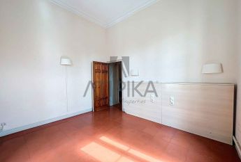 Casa señorial junto a la Clínica Teknon, Barcelona