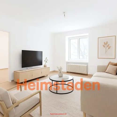 Pronájem bytu 2+1 58 m - Photo 1