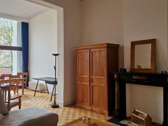 IXELLES : REZ-DE-CHAUSSEE 1 CHAMBRE MEUBLE + TERRASSE - Ixelles - Photo 1
