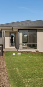 Charming Forrestdale Family Home Awaits You - Photo 4