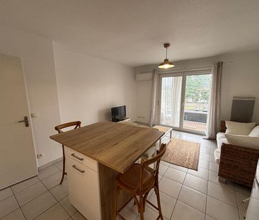 Location Appartement 3 pièces 53m² - Photo 3