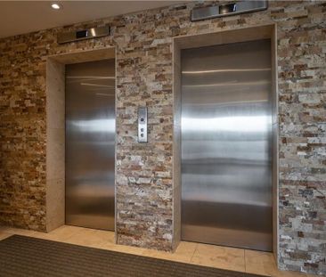 For Lease - 212 Kerr Street Unit# 909, Oakville, Ontario - Photo 5