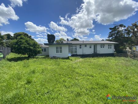 9 Malmo Place, Manurewa, Manukau - Photo 3