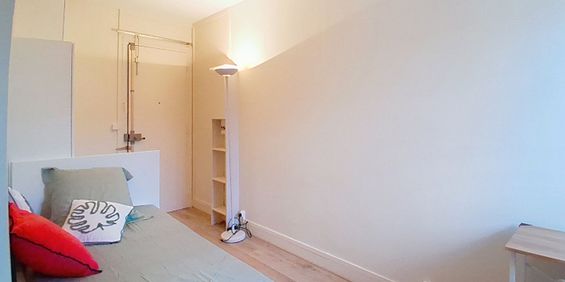 Appartement T1 Paris 15 à louer - Photo 3