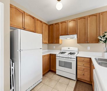 For Lease - 23 Planter Crescent Unit# Upper, Vaughan, Ontario - Photo 4
