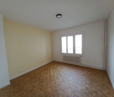 Location Appartement 5 pièces 107m² - Photo 6